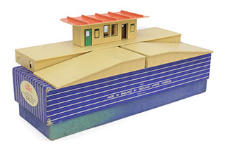 Lot 352