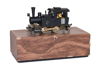 Lot 194